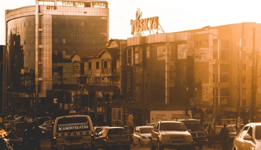 下のソーシャルリンクからフォロー